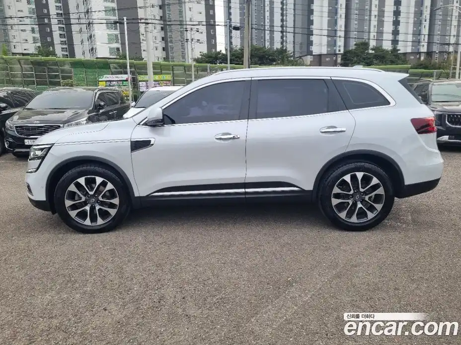 Renault QM6 2018 2.0 гидро в Москве № 1761749, фото 4