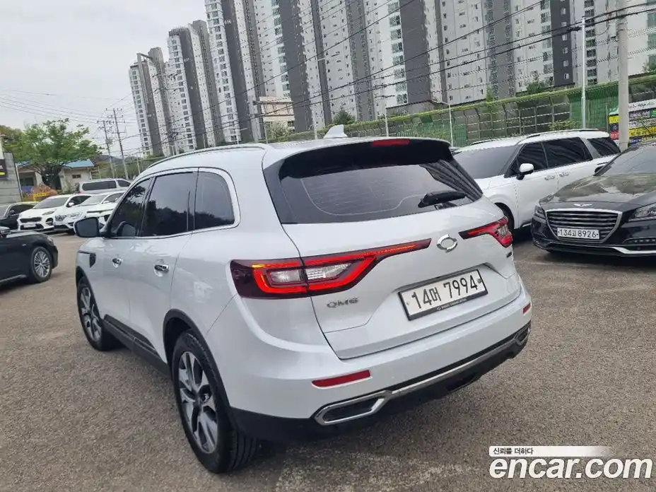 Renault QM6 2018 2.0 гидро в Москве № 1761749, фото 7