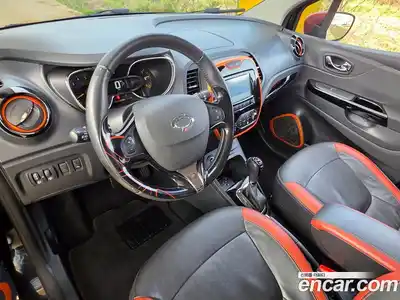 Renault QM3 2015 1.5 гидро в Москве № 1761779, миниатюра 7