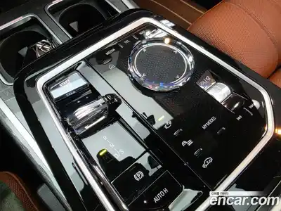 BMW 7-Series 2023 3.0 гидро в Москве № 1762042, миниатюра 10