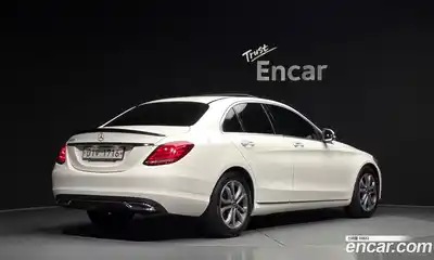 Mercedes-Benz C-Class 2017 2.0 гидро в Москве № 1762620, миниатюра 2