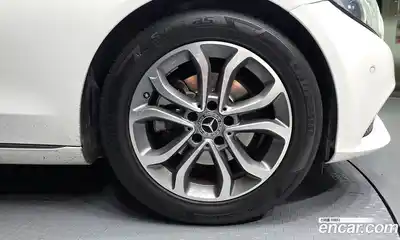 Mercedes-Benz C-Class 2017 2.0 гидро в Москве № 1762620, миниатюра 5