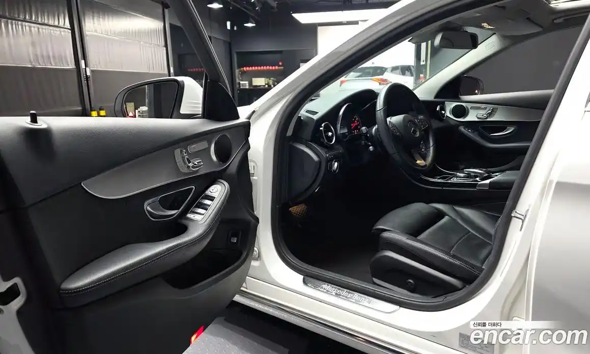 Mercedes-Benz C-Class 2017 2.0 гидро в Москве № 1762620, фото 10