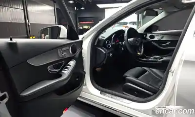 Mercedes-Benz C-Class 2017 2.0 гидро в Москве № 1762620, миниатюра 10