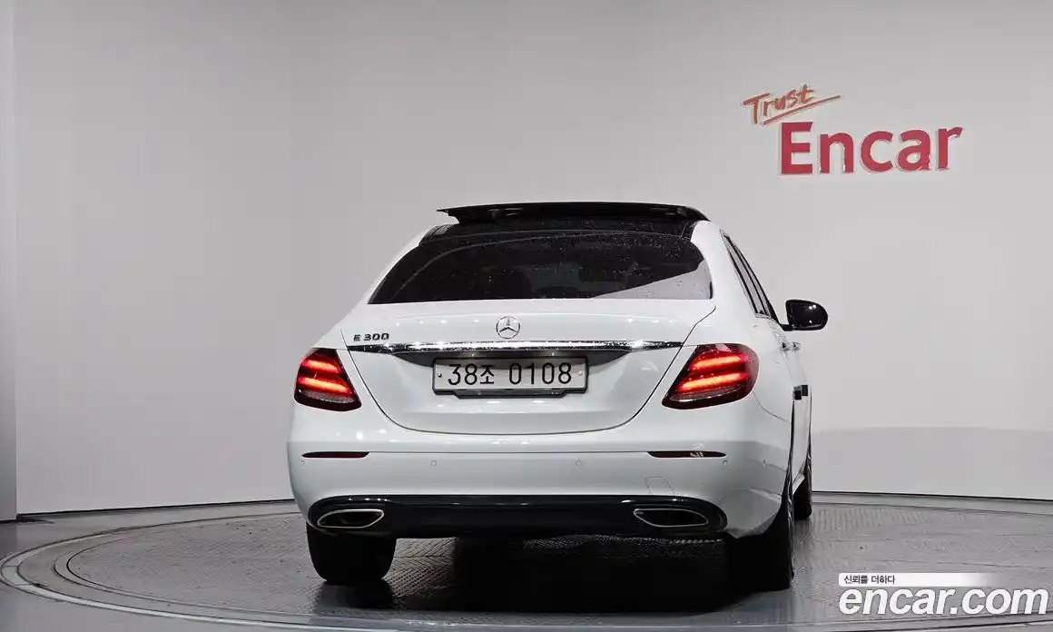 Mercedes-Benz E-Class 2016 2.0 гидро в Москве № 1762742, фото 4