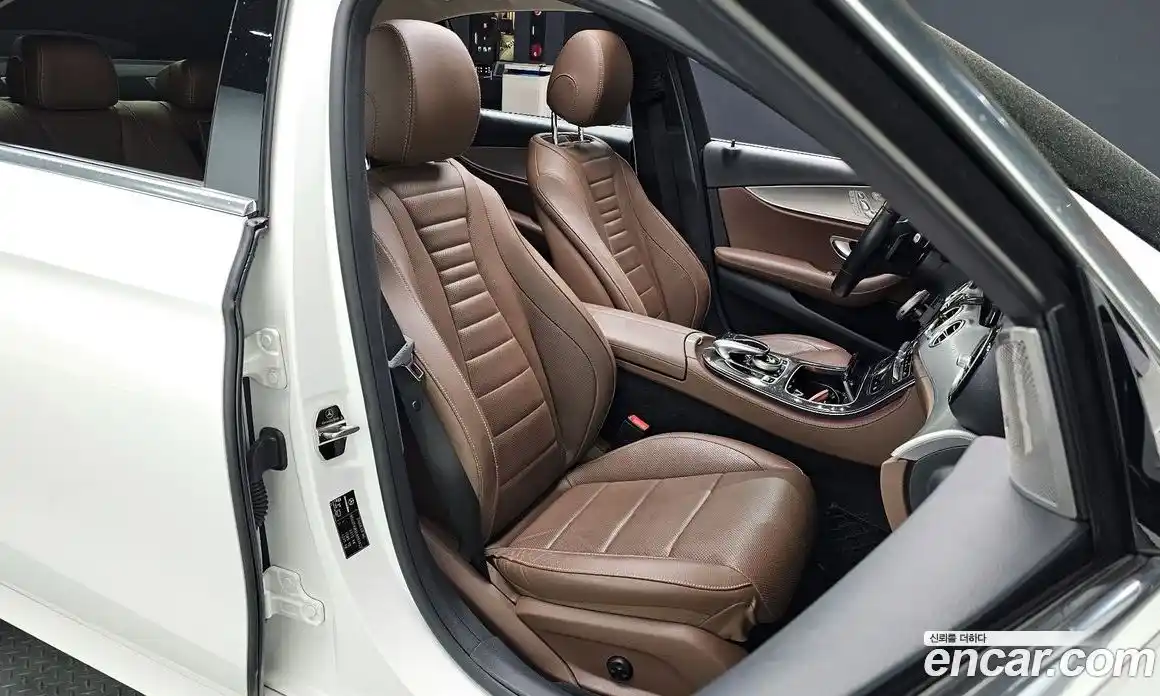 Mercedes-Benz E-Class 2019 2.0 гидро в Москве № 1762777, фото 11