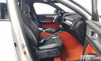 Volvo XC40 2018 2.0 гидро в Москве № 1763605, миниатюра 11
