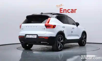 Volvo XC40 2018 2.0 гидро в Москве № 1763605, миниатюра 2