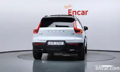 Volvo XC40 2018 2.0 гидро в Москве № 1763605, миниатюра 4