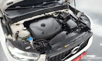 Volvo XC40 2018 2.0 гидро в Москве № 1763605, миниатюра 6