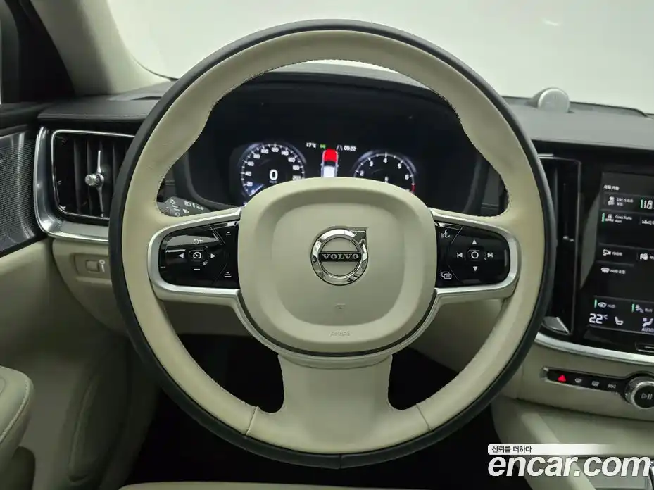 Volvo S60 2021 2.0 гидро в Москве № 1763680, фото 13