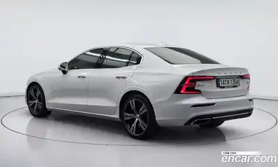 Volvo S60 2021 2.0 гидро в Москве № 1763680, миниатюра 4