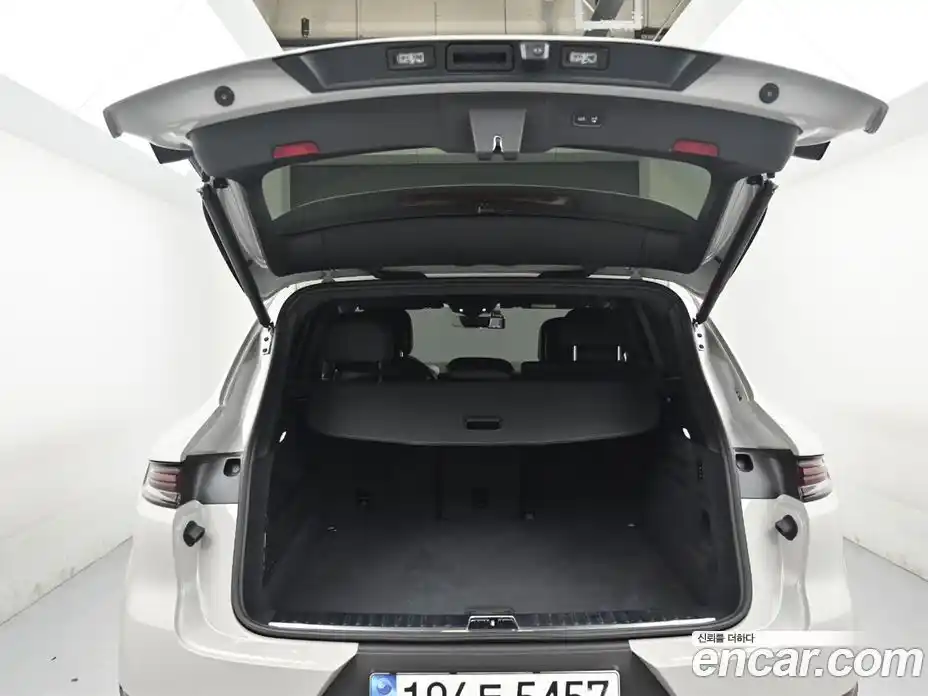 Porsche Cayenne 2024 3.0 гидро в Москве № 1763888, фото 20