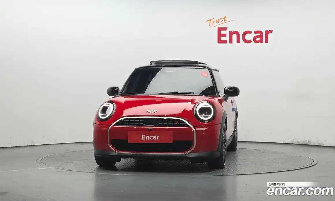 Mini Cooper 2024 2.0 гидро в Москве № 1764237, фото 3