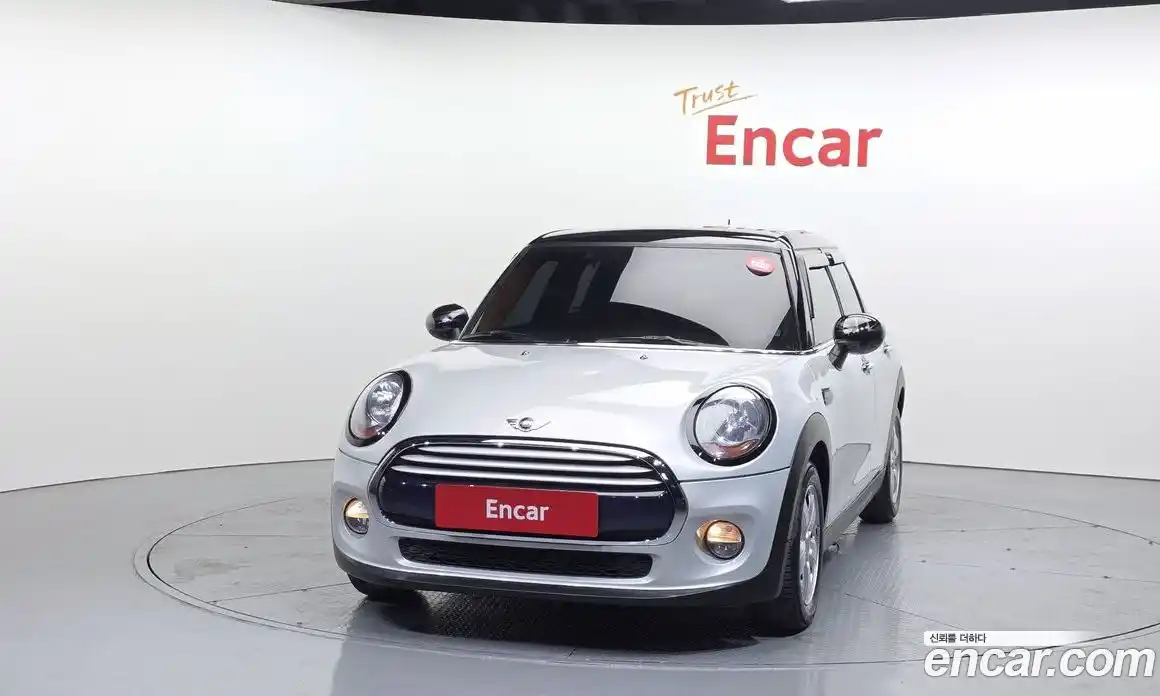 Mini Cooper 2015 1.5 гидро в Москве № 1764448, фото 3