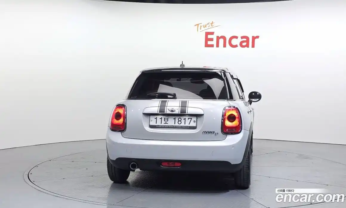Mini Cooper 2015 1.5 гидро в Москве № 1764448, фото 4