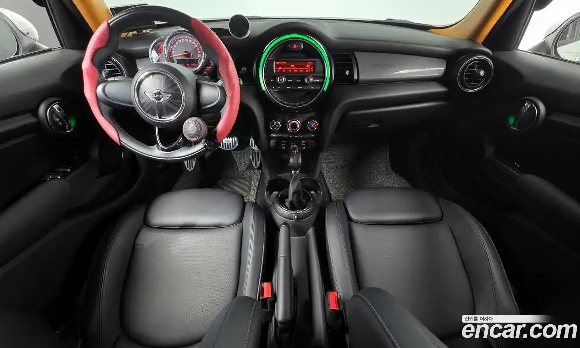 Mini Cooper 2015 1.5 гидро в Москве № 1764448, фото 7