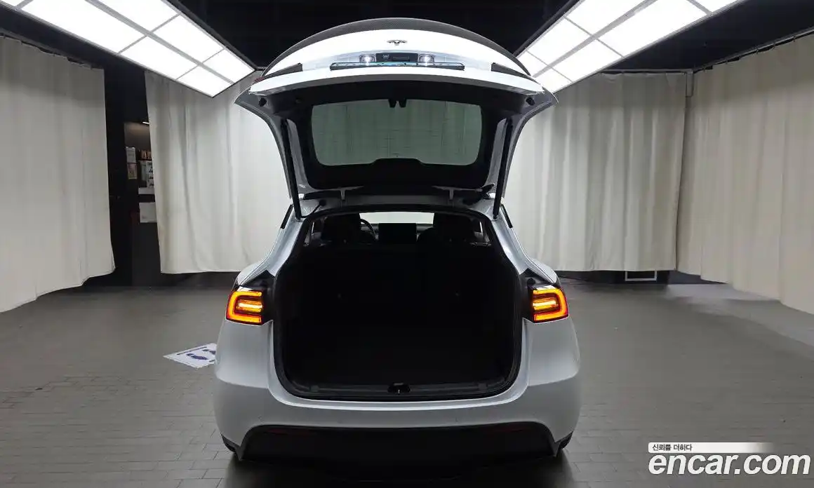 Tesla Model Y 2022 0.2 гидро в Москве № 1764772, фото 20