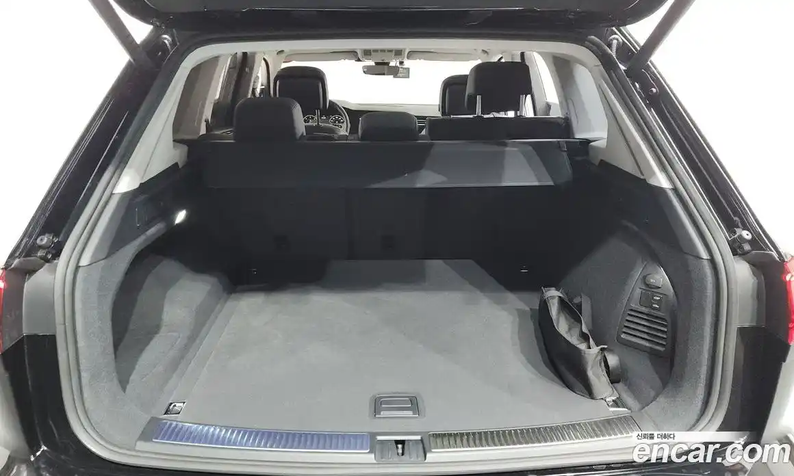 Volkswagen Touareg 2025 3.0 гидро в Москве № 1765016, фото 20