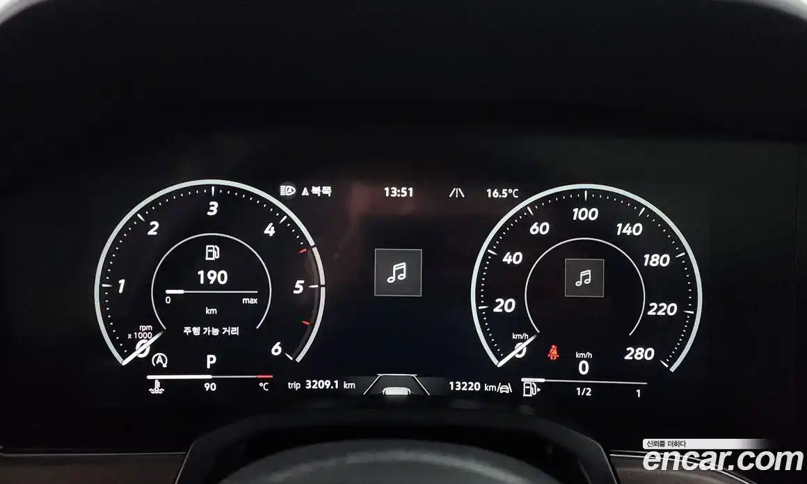 Volkswagen Touareg 2025 3.0 гидро в Москве № 1765016, фото 8