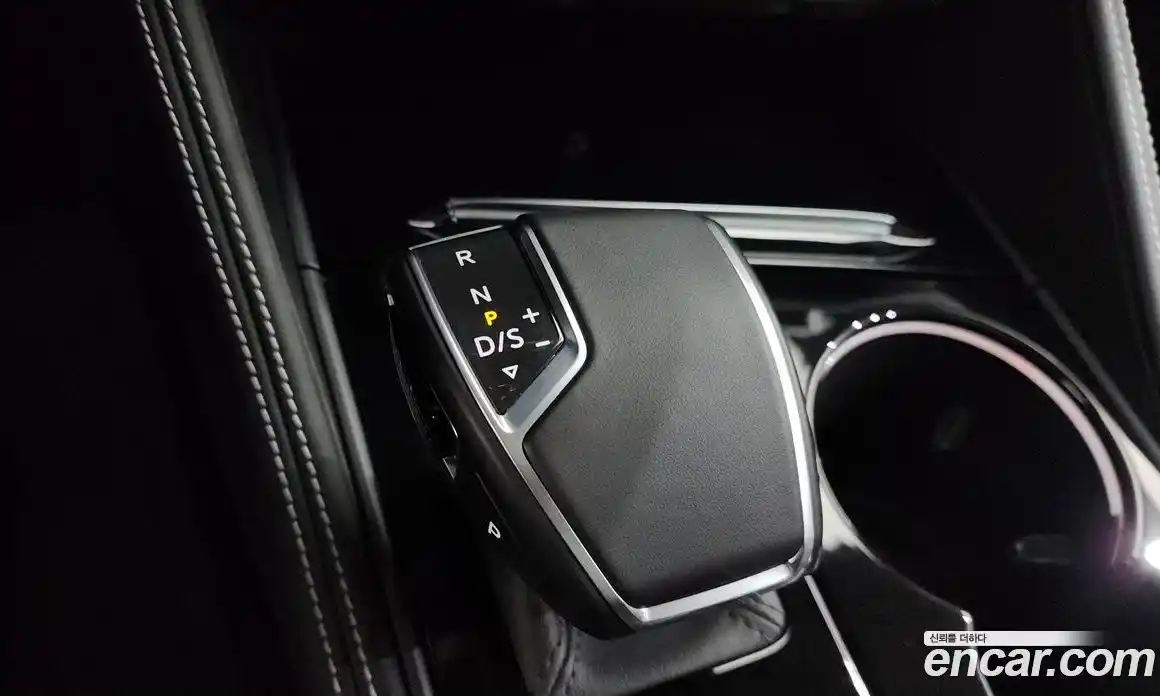 Volkswagen Touareg 2025 3.0 гидро в Москве № 1765016, фото 9