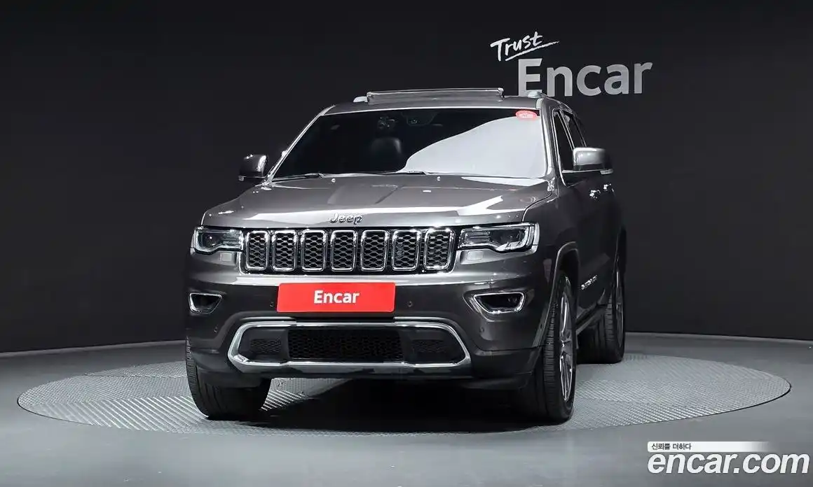 Jeep Cherokee 2018 3.6 гидро в Москве № 1766441, фото 3