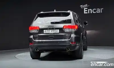 Jeep Cherokee 2018 3.6 гидро в Москве № 1766441, миниатюра 4