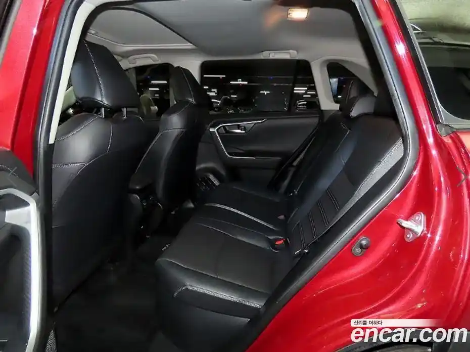 Toyota RAV4 2020 2.5 гидро в Москве № 1766952, фото 7