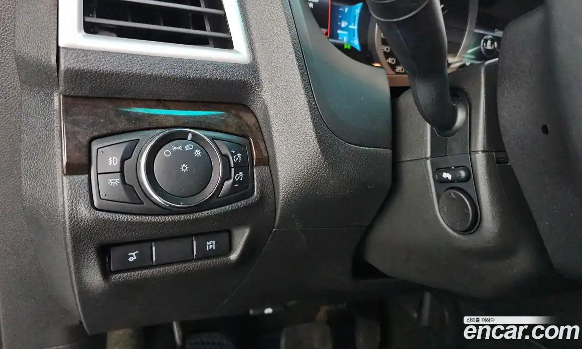 Ford Explorer 2013 3.5 гидро в Москве № 1768408, фото 15