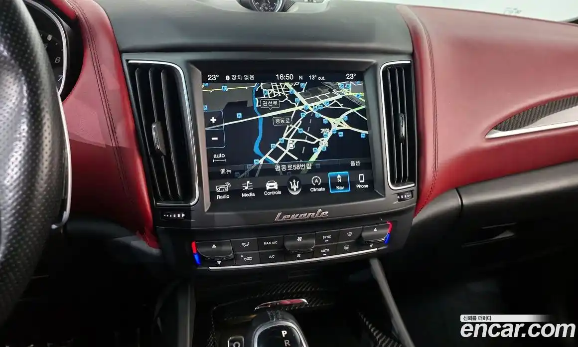 Maserati Levante 2018 3.0 гидро, фото 13