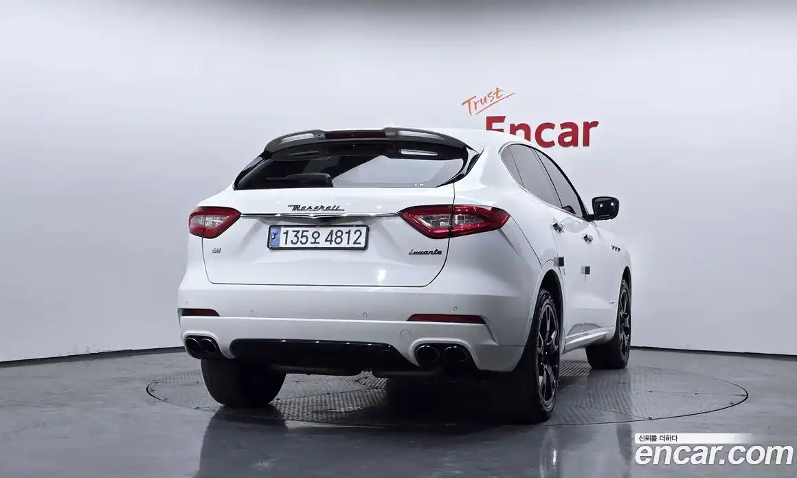Maserati Levante 2018 3.0 гидро, фото 4