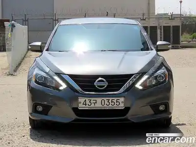Nissan Altima, 2016