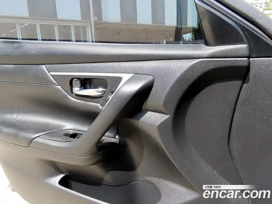 Nissan Altima 2016 2.5 гидро в Москве № 1771330, фото 11