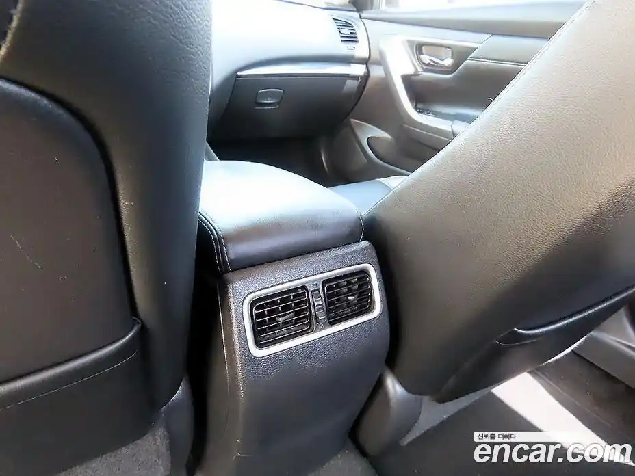 Nissan Altima 2016 2.5 гидро в Москве № 1771330, фото 17