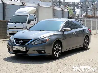 Nissan Altima 2016 2.5 гидро в Москве № 1771330, миниатюра 2