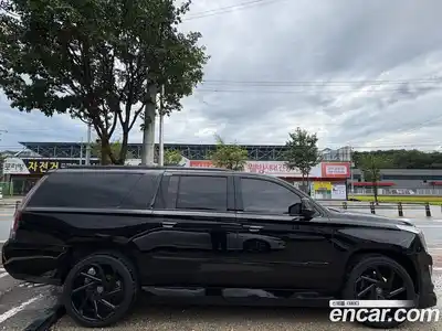 Cadillac Escalade, 2016
