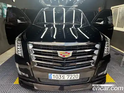 Cadillac Escalade 2016 6.2 гидро в Москве № 1771752, миниатюра 2
