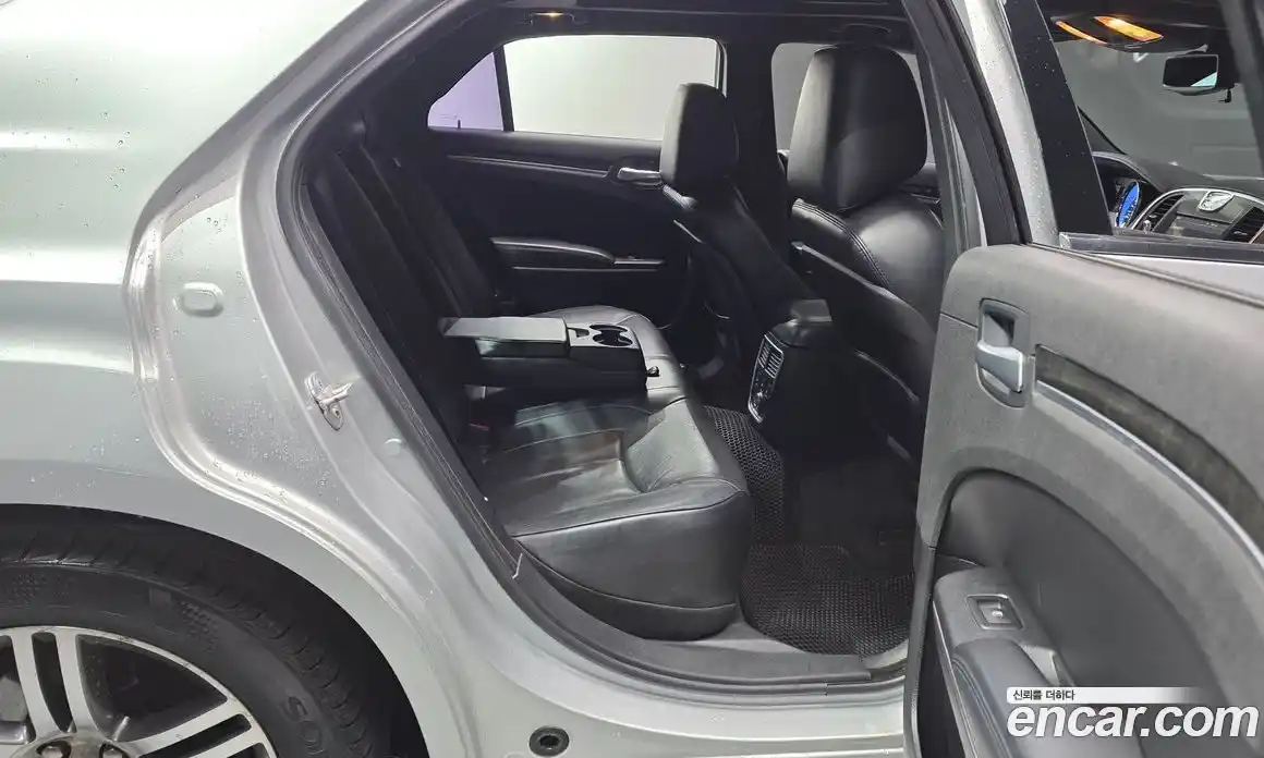 Chrysler 300C 2012 3.6 гидро в Москве № 1772927, фото 12