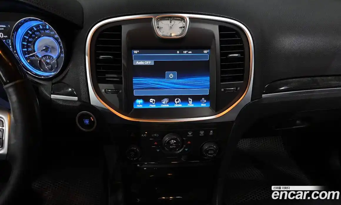 Chrysler 300C 2012 3.6 гидро в Москве № 1772927, фото 14