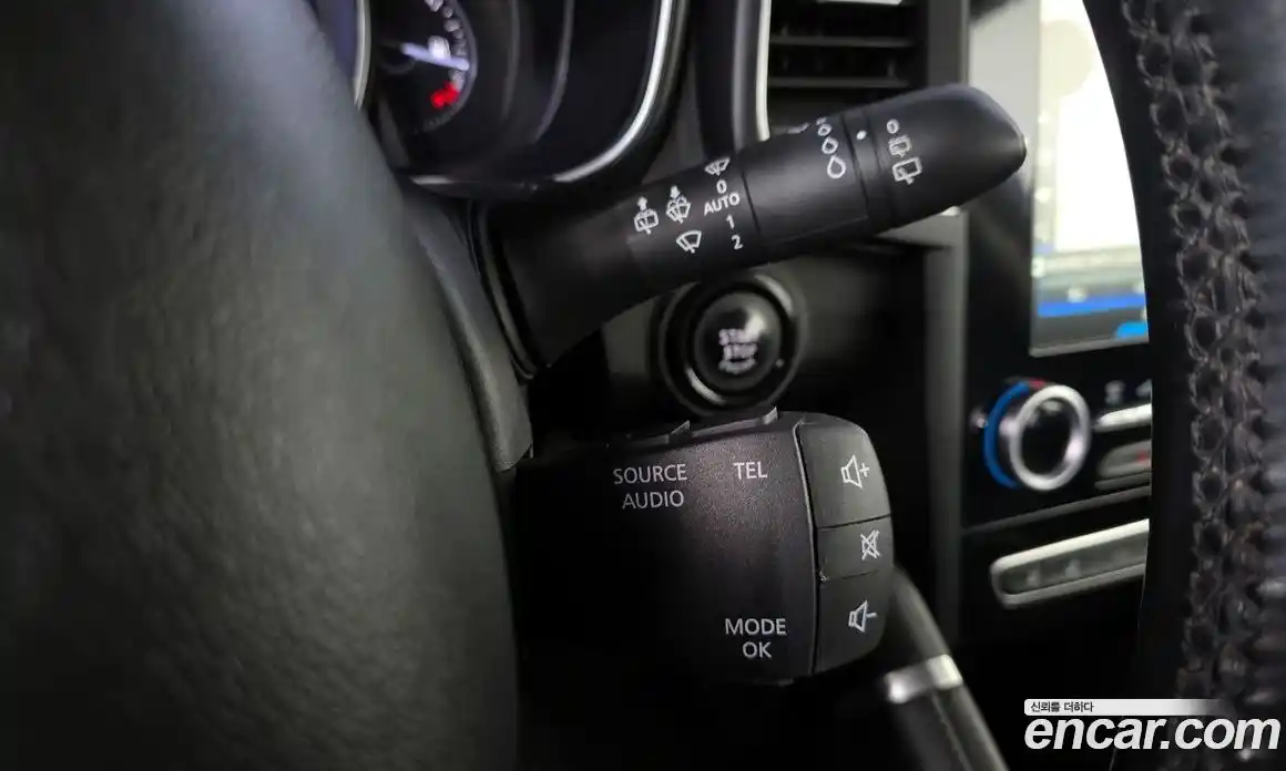 Renault QM6 2016 2.0 гидро в Москве № 184104, фото 14
