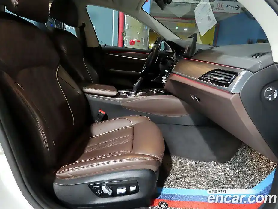 BMW 6-Series 2022 3.0 гидро в Москве № 192047, фото 8