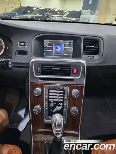 Volvo V60 2013 2.0 гидро в Москве № 195994, миниатюра 12