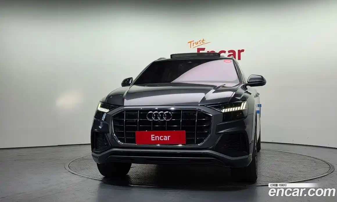 Audi Q8 2021 3.0 гидро в Москве № 196323, фото 3