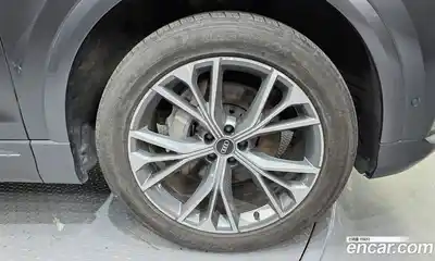 Audi Q8 2021 3.0 гидро в Москве № 196323, миниатюра 5