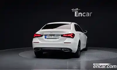 Mercedes-Benz A-Class 2022 2.0 гидро в Москве № 205774, миниатюра 4