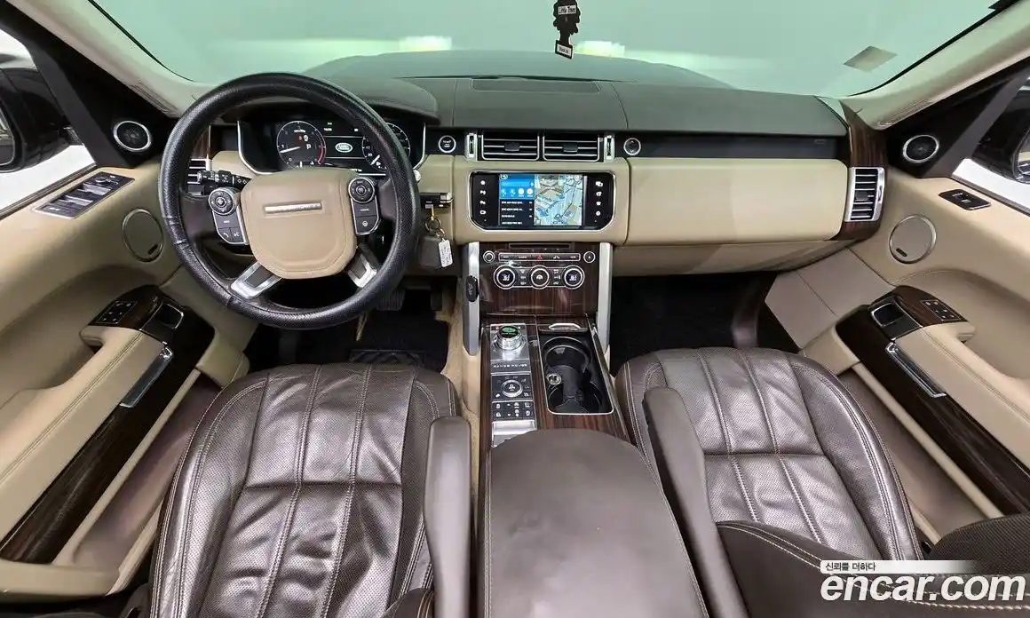 Land Rover Range-Rover 2015 4.4 гидро в Москве № 213748, фото 7
