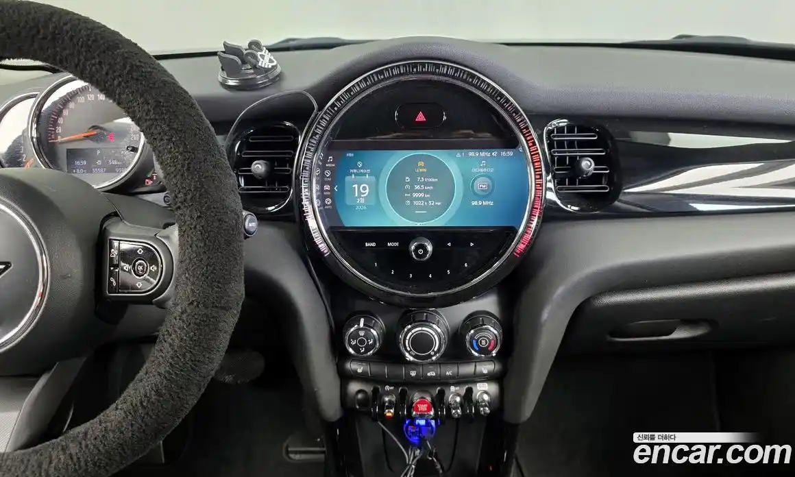 Mini Cooper 2022 1.5 гидро в Москве № 223947, фото 14