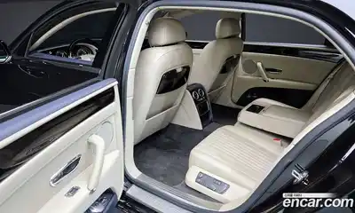 Bentley Flying Spur 2018 4.0 гидро, миниатюра 11