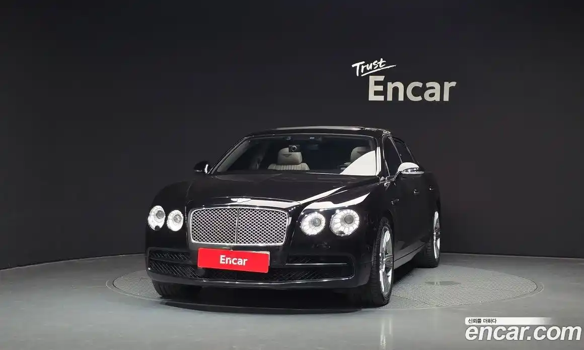 Bentley Flying Spur 2018 4.0 гидро, фото 3