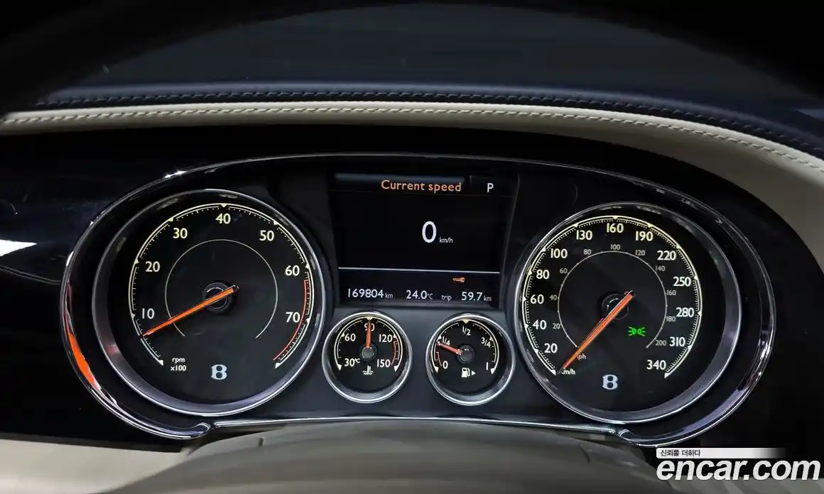 Bentley Flying Spur 2018 4.0 гидро, фото 8